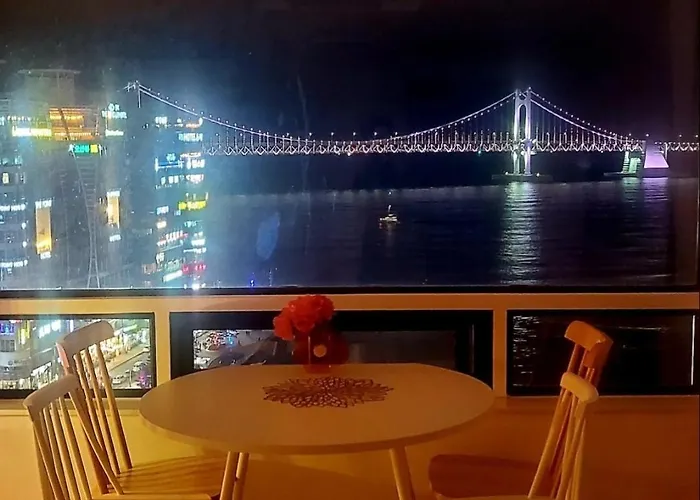 Гостевой дом 오페라 하우스 Пусан