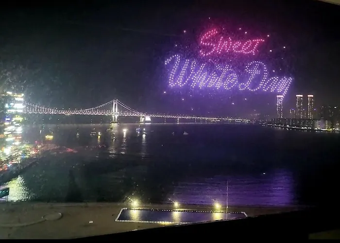 오페라 하우스 Пусан