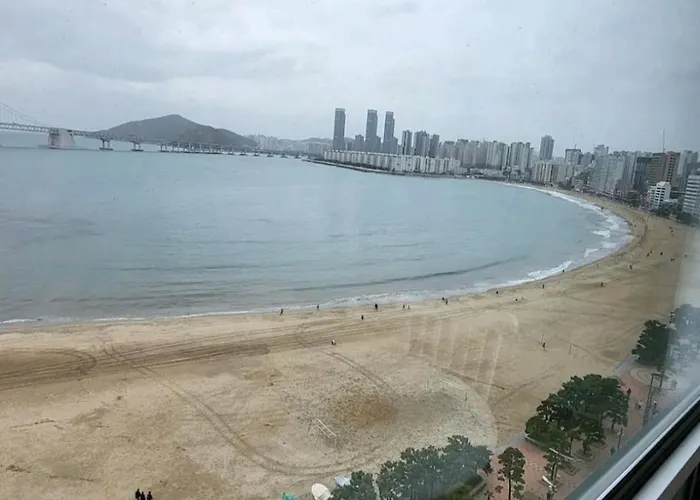 오페라 하우스 Пусан